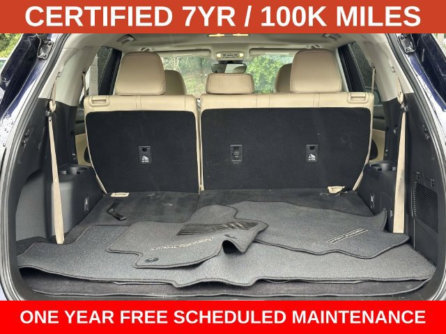 Used 2023 Toyota Highlander XLE AWD/4WD image 12