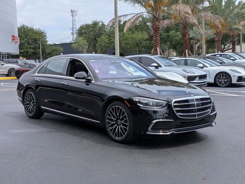 Used 2024 Mercedes-Benz S 500 4MATIC image 6