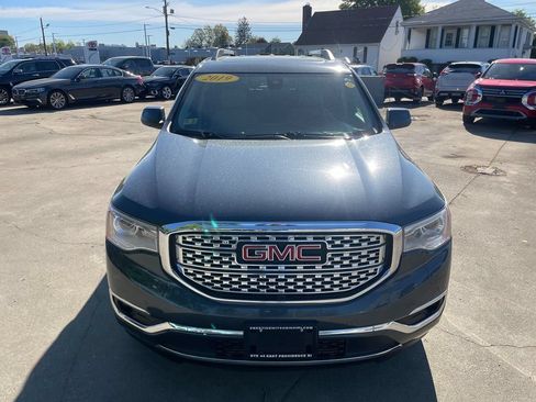 Used 2019 GMC Acadia Denali w/ Technology Package AWD/4WD image 3