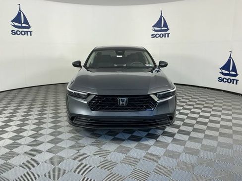 Used 2023 Honda Accord EX image 2