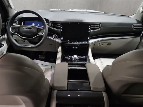 Used 2024 Jeep Wagoneer 4WD w/ Convenience Group I image 2