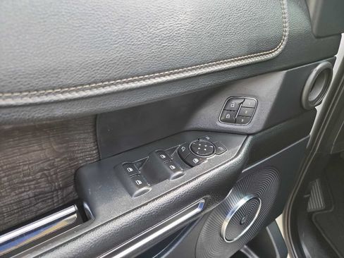 Used 2020 Ford Expedition Limited AWD/4WD image 14