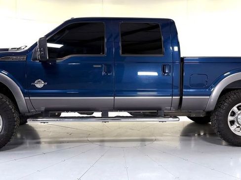 Used 2011 Ford F250 Lariat w/ Lariat Interior Pkg image 7