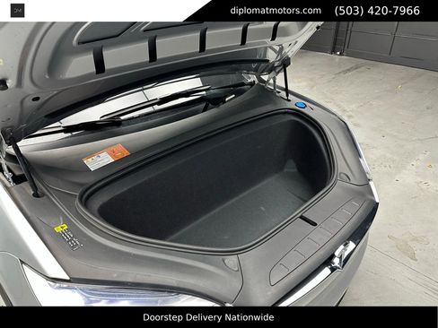 Used 2017 Tesla Model X 75D image 46