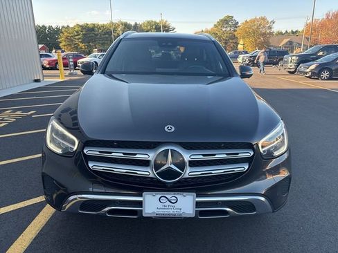 Used 2021 Mercedes-Benz GLC 300 4MATIC image 2