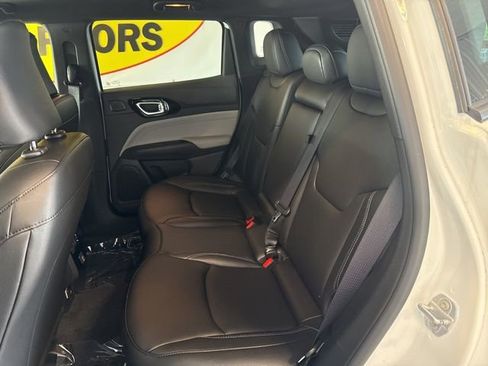 New 2025 Jeep Compass Limited w/ Sun & Sound Group image 10