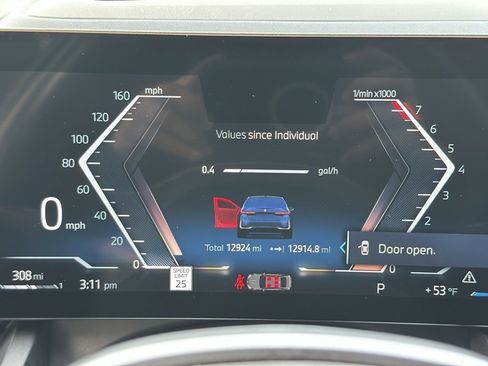 Certified 2024 BMW 530i xDrive w/ Premium Package image 36