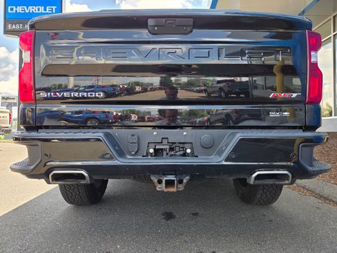 Used 2021 Chevrolet Silverado 1500 RST AWD/4WD image 9
