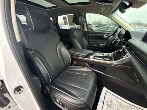 Used 2023 Genesis GV80 3.5T w/ Advanced Package image 24