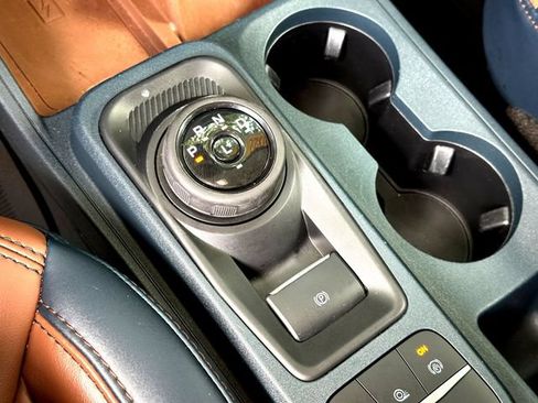 Certified 2022 Ford Maverick Lariat w/ Lariat Luxury Package AWD/4WD image 18