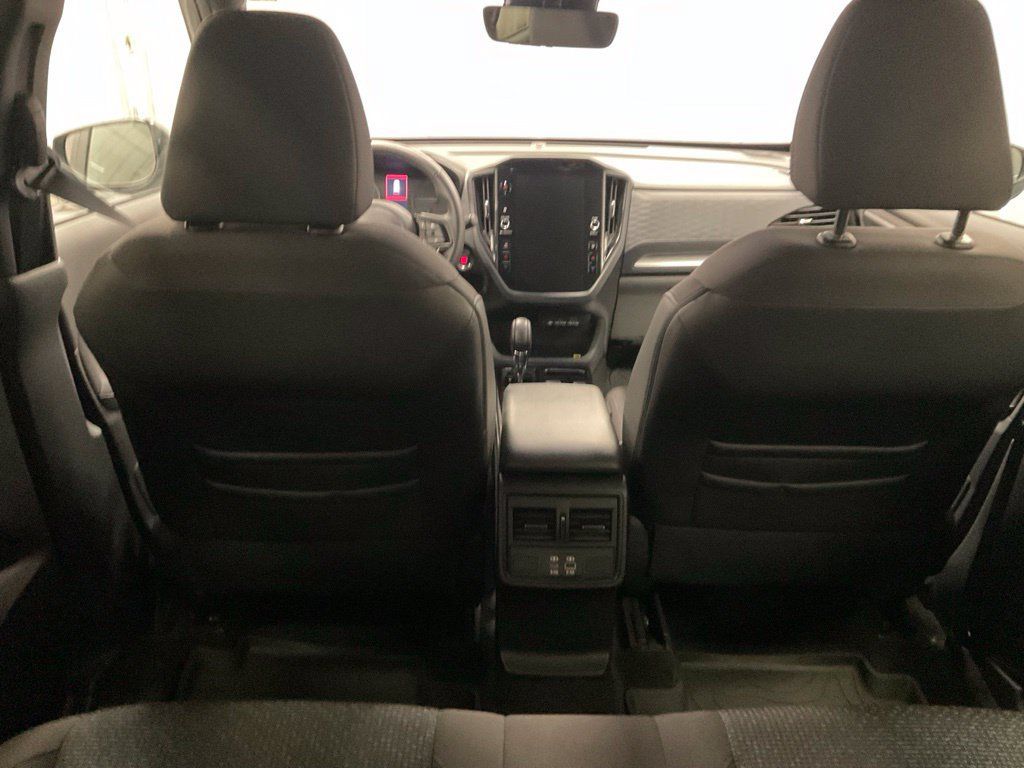 Used 2026 Subaru Forester Premium AWD/4WD image 28