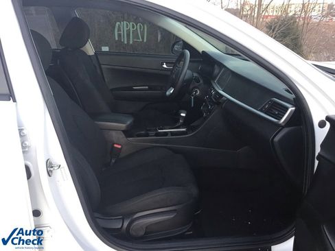 Used 2019 Kia Optima LX image 21