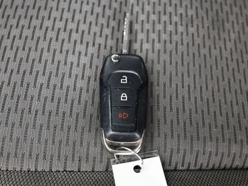 Used 2020 Ford F150 XLT w/ Equipment Group 302A Luxury AWD/4WD image 26