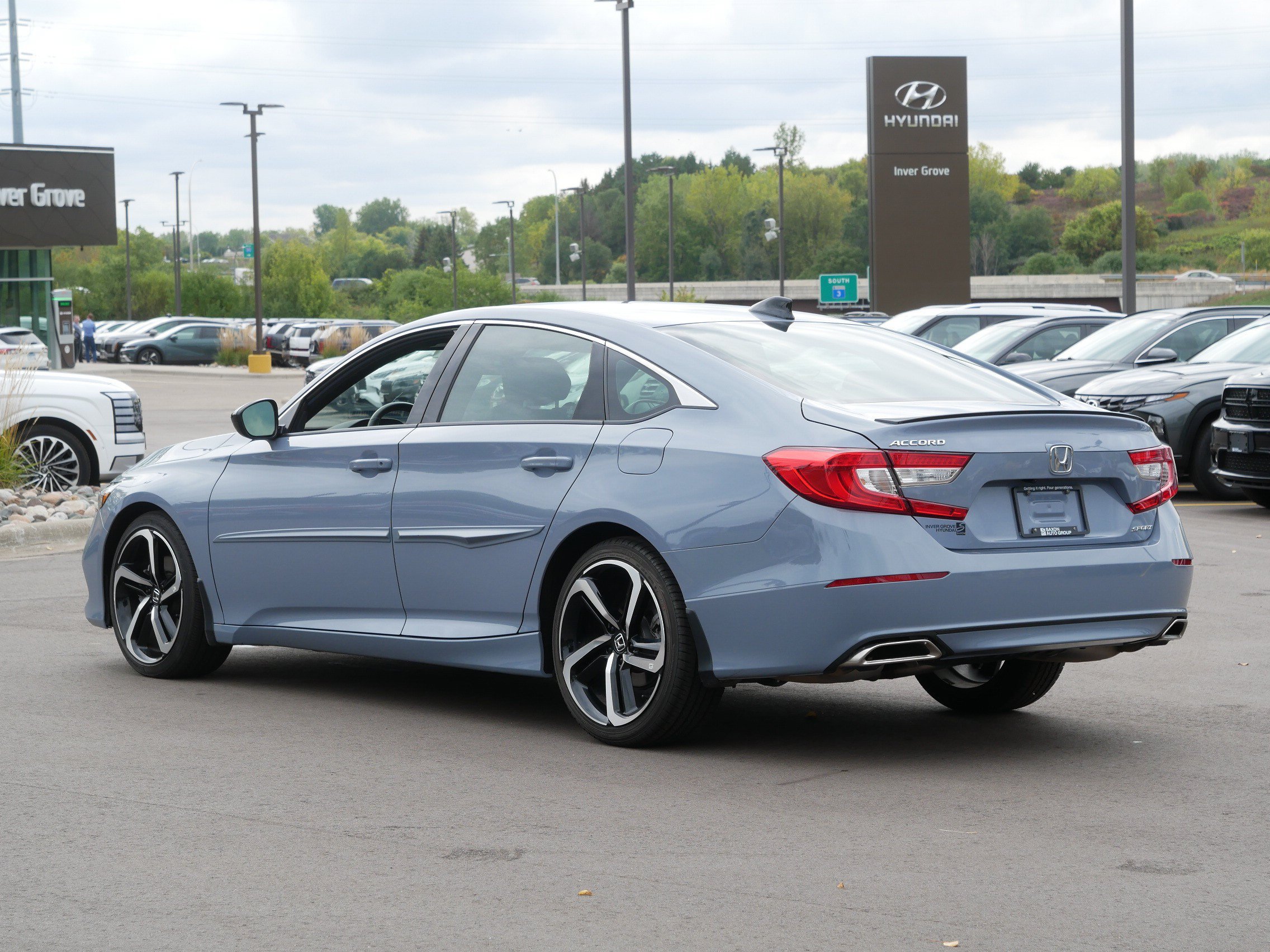 Used 2022 Honda Accord Sport image 8