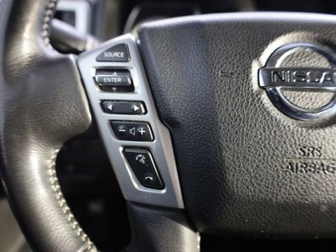 Used 2018 Nissan Titan PRO-4X w/ Pro-4x Convenience Package image 7
