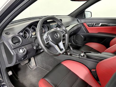 Used 2012 Mercedes-Benz C 63 AMG Sedan image 21