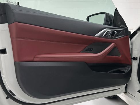 Used 2023 BMW 440i xDrive Convertible w/ Premium Package image 26