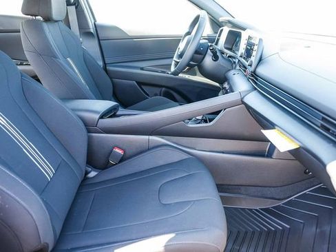 New 2026 Hyundai Elantra SEL Sport image 20