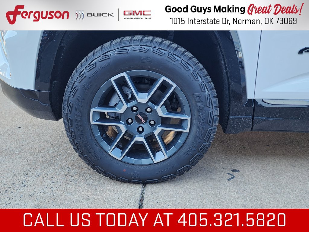 New 2027 GMC Terrain AT4 w/ Convenience Package III AWD/4WD image 57