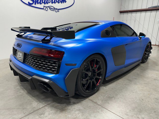 Used 2023 Audi R8 V10 GT RWD image 16