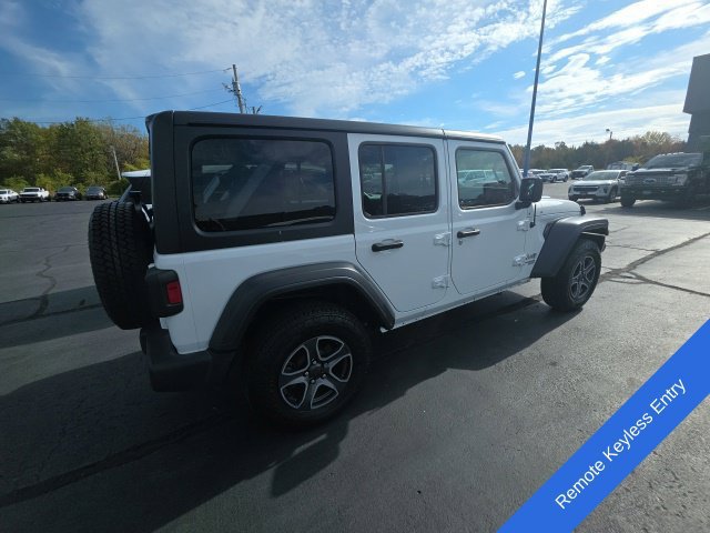 Used 2019 Jeep Wrangler Unlimited Sport S AWD/4WD image 6