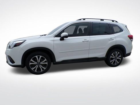 Used 2022 Subaru Forester Limited AWD/4WD image 3