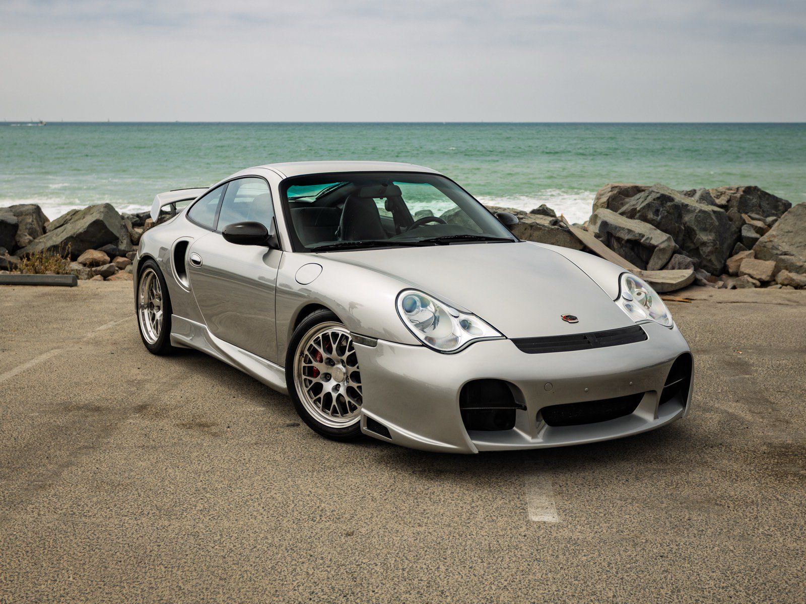 Used 2001 Porsche 911 Turbo AWD/4WD image 3