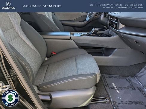 Used 2021 Nissan Rogue S image 29