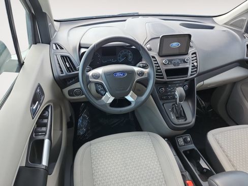 Used 2022 Ford Transit Connect XLT FWD image 10