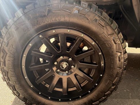 Used 2018 Ford F150 Lariat image 16