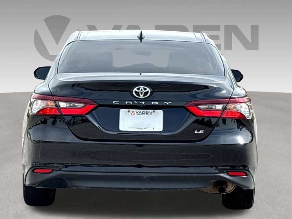 Used 2023 Toyota Camry LE w/ Convenience Package FWD image 17