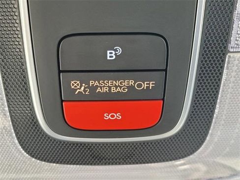 New 2026 Hyundai Kona SEL Premium image 18