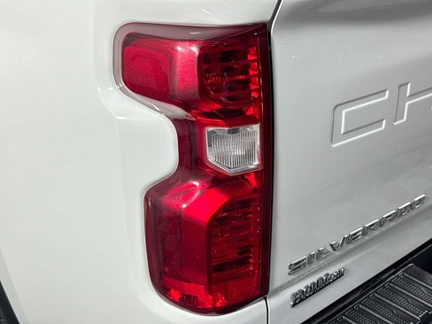 Used 2023 Chevrolet Silverado 2500 W/T w/ WT Convenience Package image 32