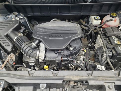 Used 2019 GMC Acadia SLT image 30