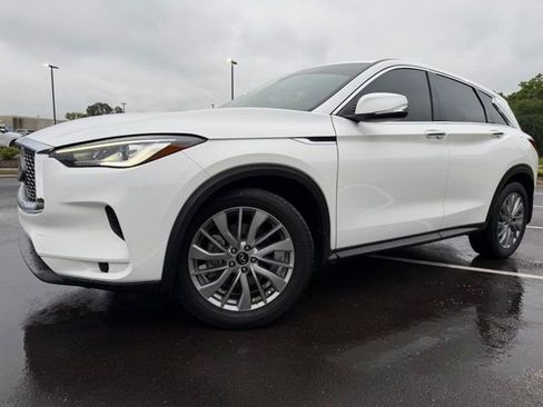 Used 2025 INFINITI QX50 Pure AWD/4WD image 10