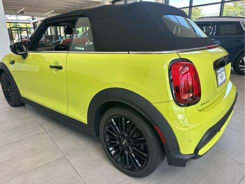 Certified 2024 MINI Cooper S w/ Signature Upholstery Package FWD image 6