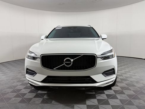 Used 2021 Volvo XC60 T5 Momentum w/ Premium Package AWD/4WD image 6