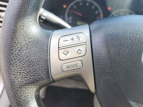 Used 2013 Toyota Corolla L image 13