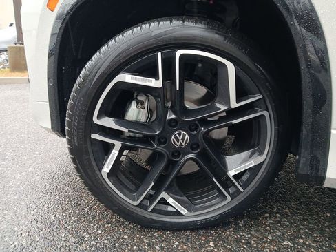 New 2026 Volkswagen Tiguan SEL R-Line image 27