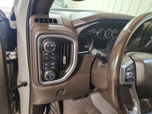 Used 2021 Chevrolet Silverado 1500 LTZ image 15