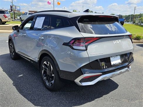 Used 2023 Kia Sportage SX image 11