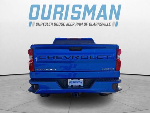 Used 2025 Chevrolet Silverado 1500 Custom w/ Turbomax Blackout Package image 5