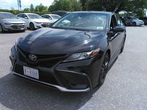Used 2024 Toyota Camry XSE FWD image 2