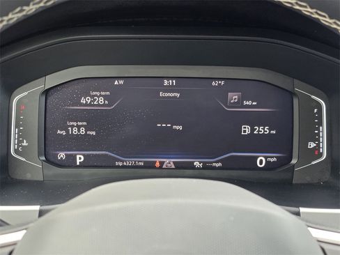 Used 2023 Volkswagen Atlas Cross Sport SE w/ Panoramic Sunroof Package image 12