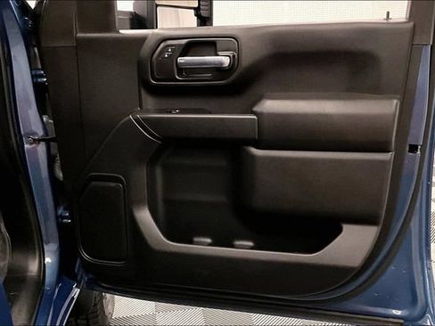 Used 2025 Chevrolet Silverado 2500 Custom w/ Custom Convenience Package AWD/4WD image 22