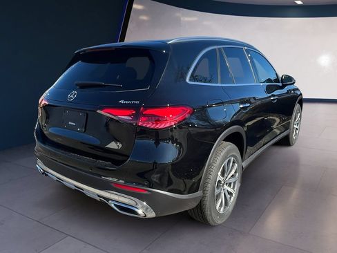 Used 2026 Mercedes-Benz GLC 300 4MATIC image 3