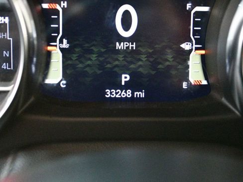 Used 2022 Jeep Gladiator Overland AWD/4WD image 52