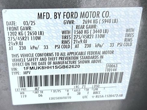 Used 2025 Ford Explorer Platinum w/ LUX Leather Package image 27