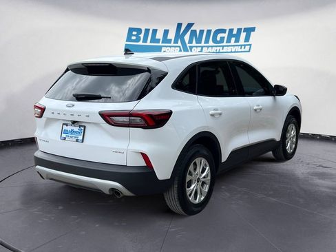 Used 2026 Ford Escape Active AWD/4WD image 5
