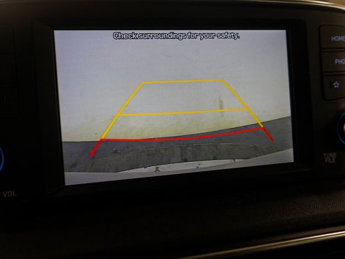 Used 2020 Hyundai Santa Fe SEL w/ Convenience Package image 29